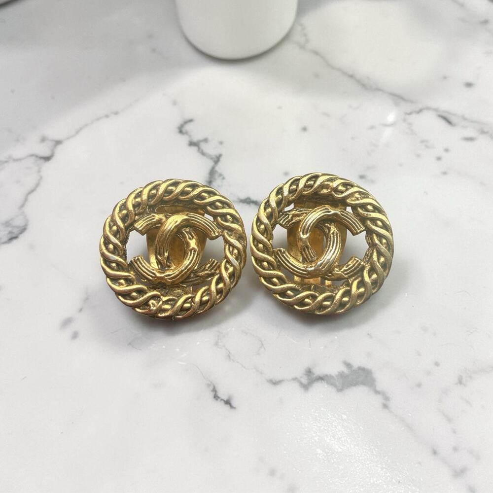 CHANEL CC Logo Earrings Gold Clip On 2190 Vintage w/ COA